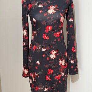 Wilfred Black and Red Floral Long Sleeve Dress
